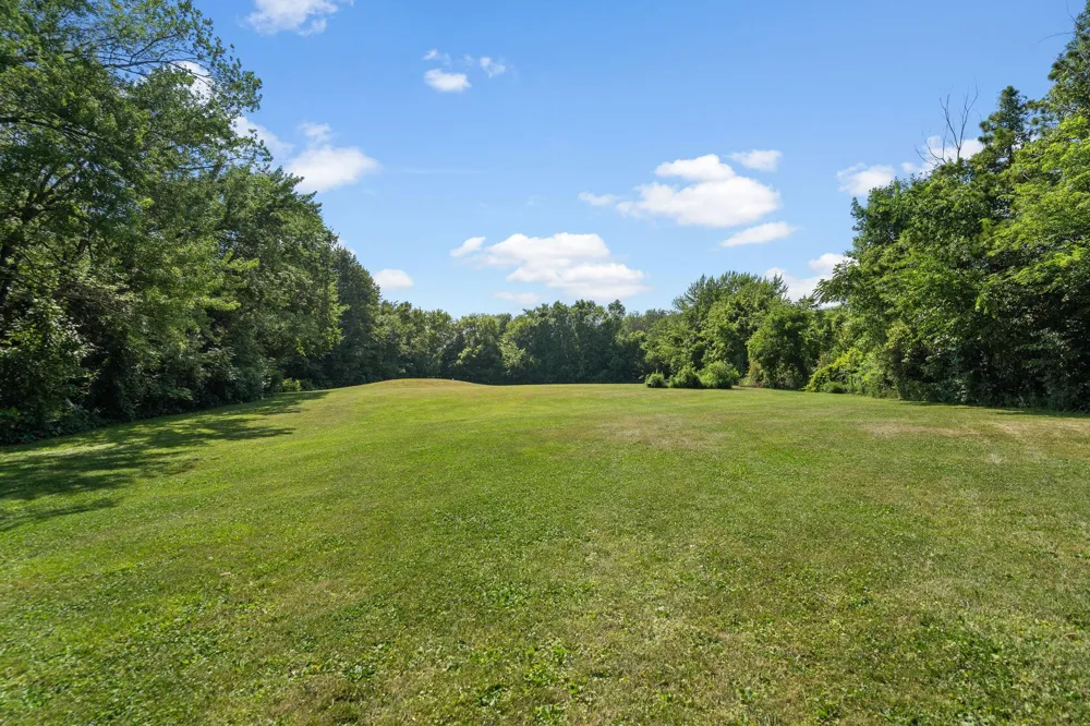 8315 Greenfield Road Loretto, MN 55357