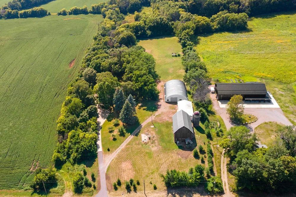 8315 Greenfield Road Loretto, MN 55357