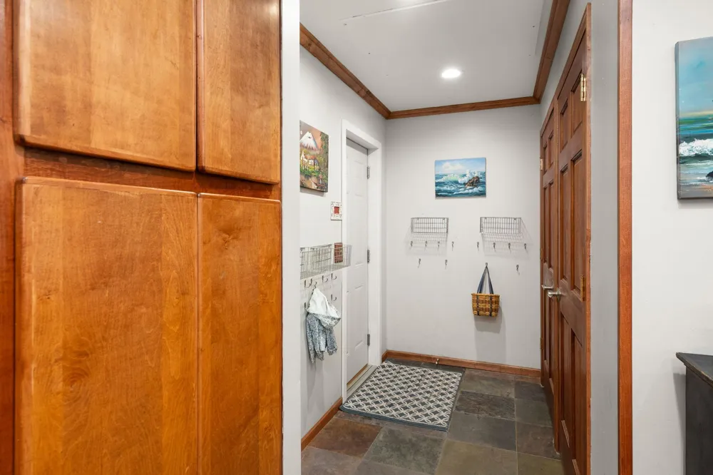 8315 Greenfield Road Loretto, MN 55357