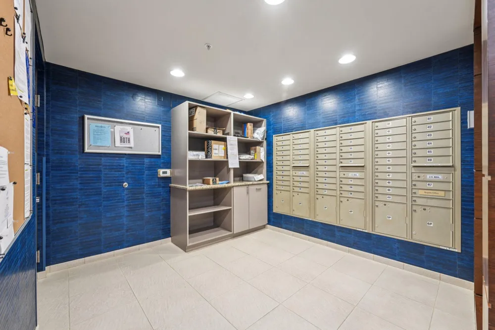 875 Lake Street #212 Wayzata, MN 55391