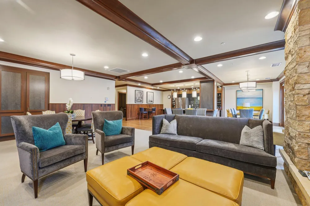 875 Lake Street #212 Wayzata, MN 55391