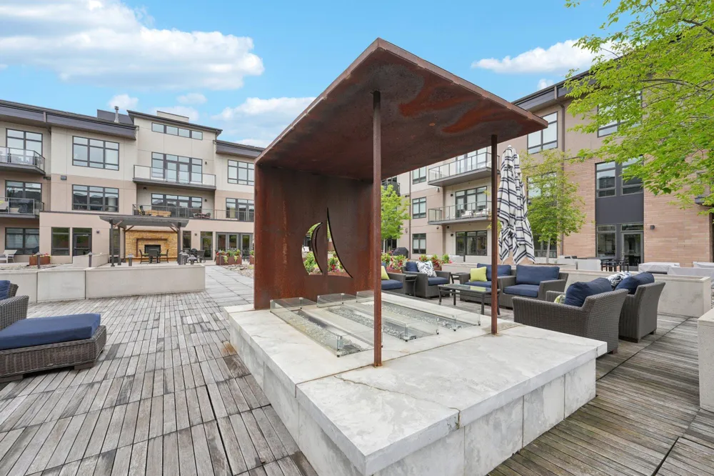 875 Lake Street #212 Wayzata, MN 55391