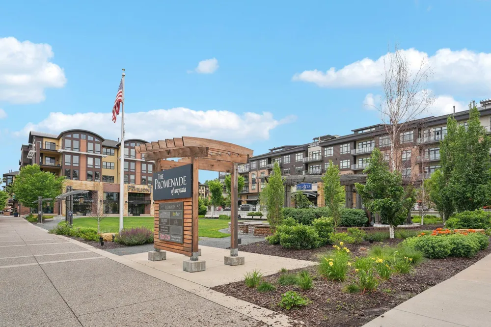 875 Lake Street #212 Wayzata, MN 55391
