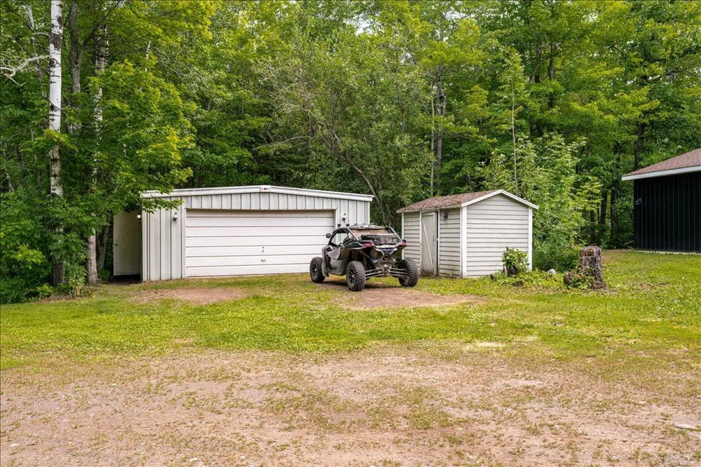 5841 Spruce Lane Duluth, MN 55811