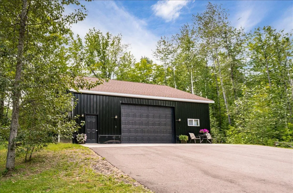 5841 Spruce Lane Duluth, MN 55811