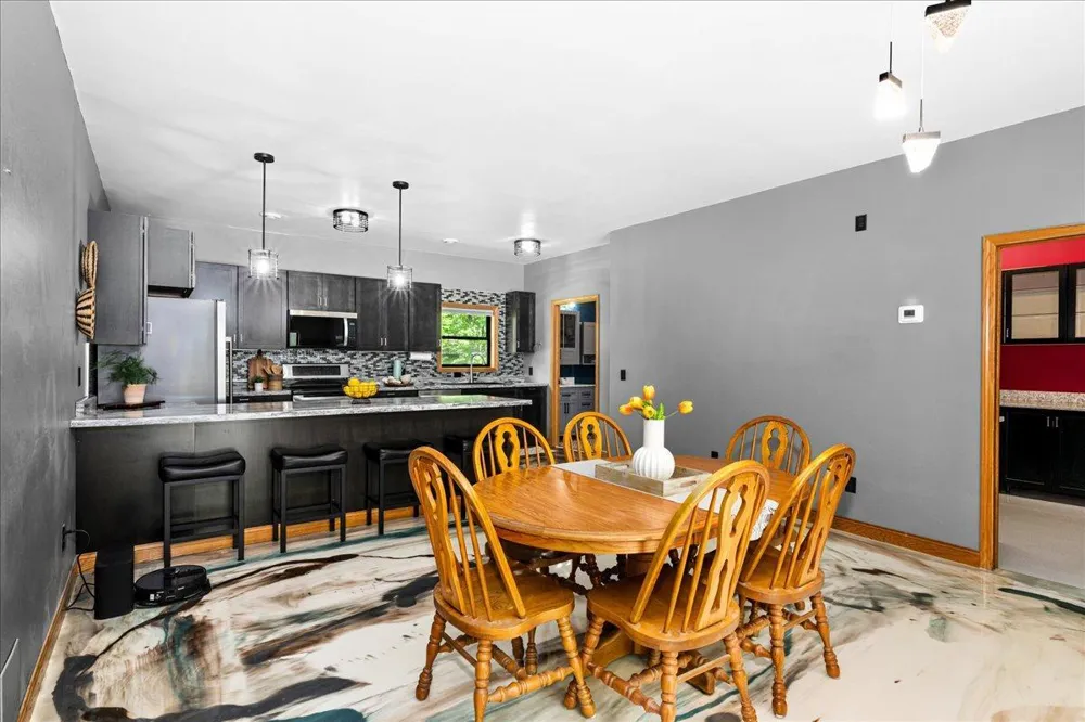 5841 Spruce Lane Duluth, MN 55811