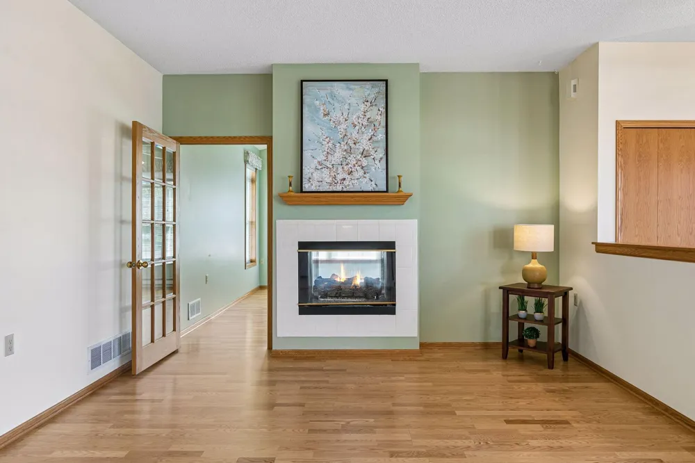 6936 Inverness Court #23 Inver Grove Heights, MN 55077
