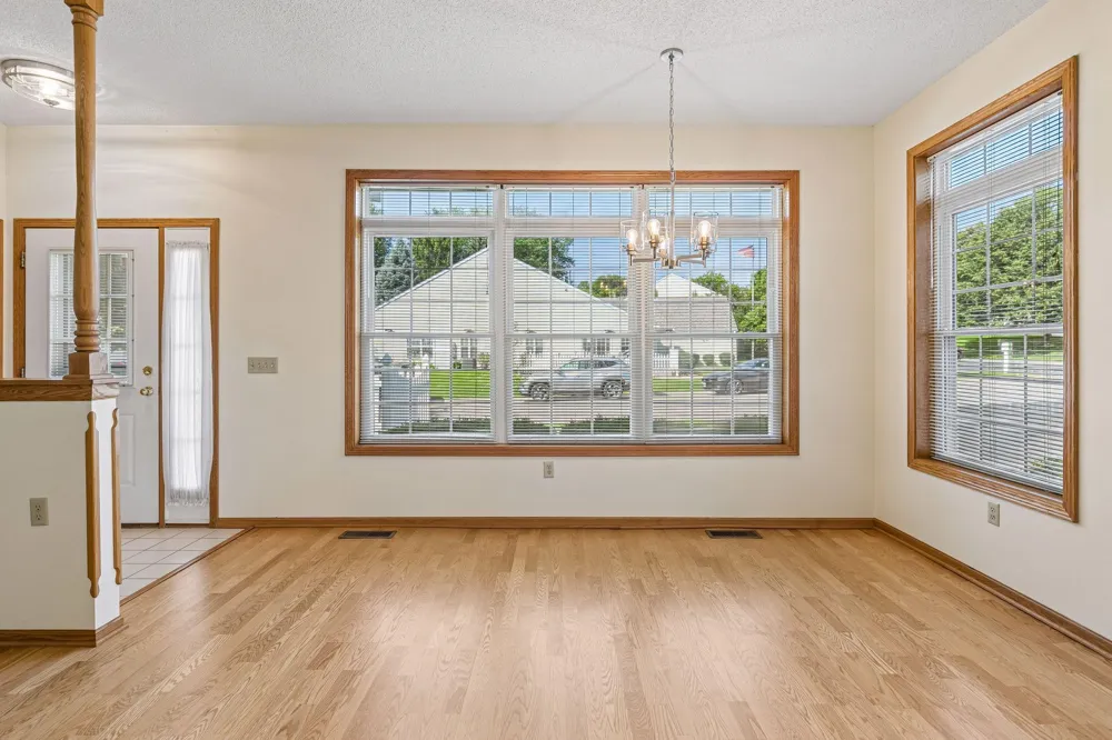 6936 Inverness Court #23 Inver Grove Heights, MN 55077