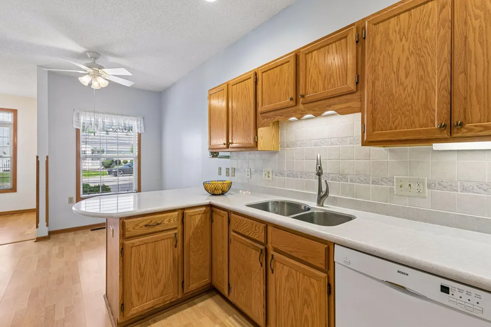 6936 Inverness Court #23 Inver Grove Heights, MN 55077