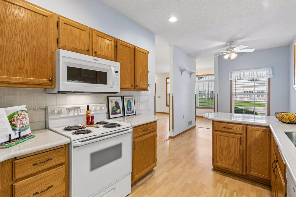 6936 Inverness Court #23 Inver Grove Heights, MN 55077
