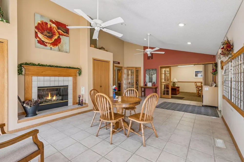 6936 Inverness Court #23 Inver Grove Heights, MN 55077
