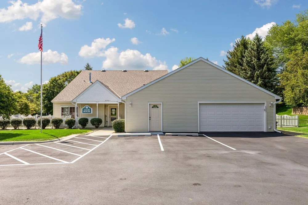 6936 Inverness Court #23 Inver Grove Heights, MN 55077