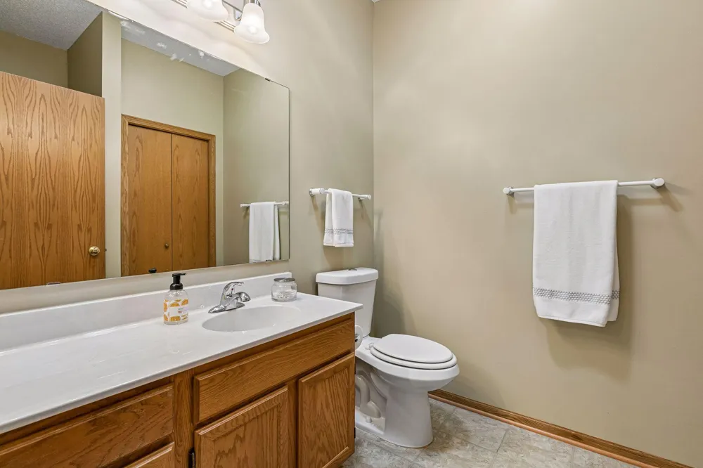 6936 Inverness Court #23 Inver Grove Heights, MN 55077