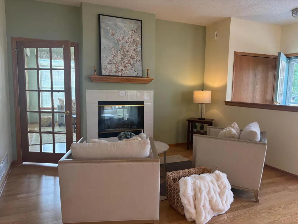6936 Inverness Court #23 Inver Grove Heights, MN 55077