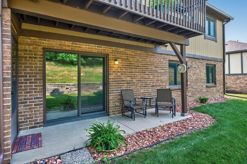5217 Balmoral Lane Bloomington, MN 55437