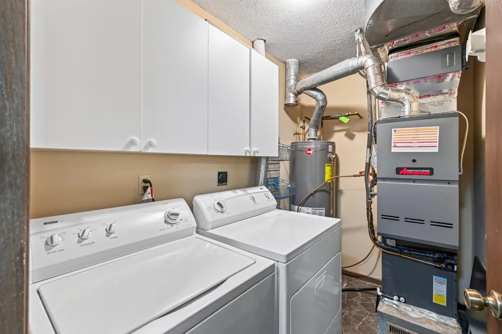 5217 Balmoral Lane Bloomington, MN 55437