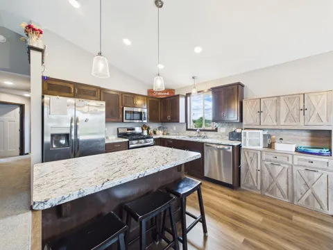 114 Collina Circle