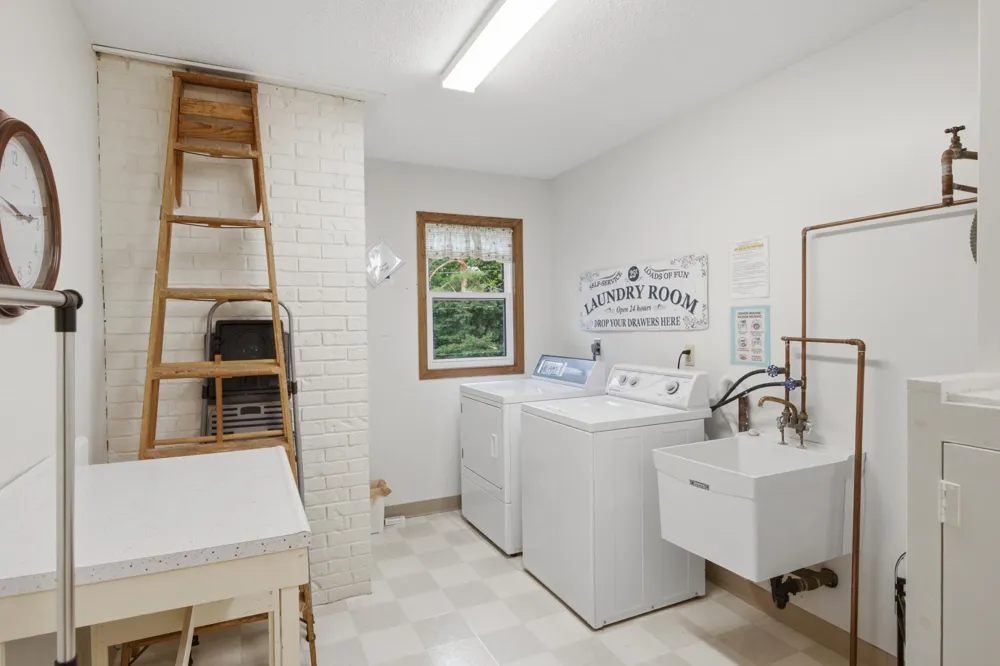 1150 Dellwood Street S #306 Cambridge, MN 55008