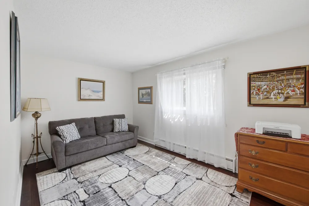 1150 Dellwood Street S #306 Cambridge, MN 55008