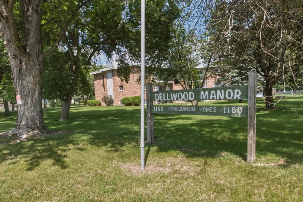 1150 Dellwood Street S #306 Cambridge, MN 55008