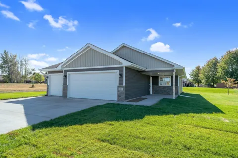301 Gateway Parkway