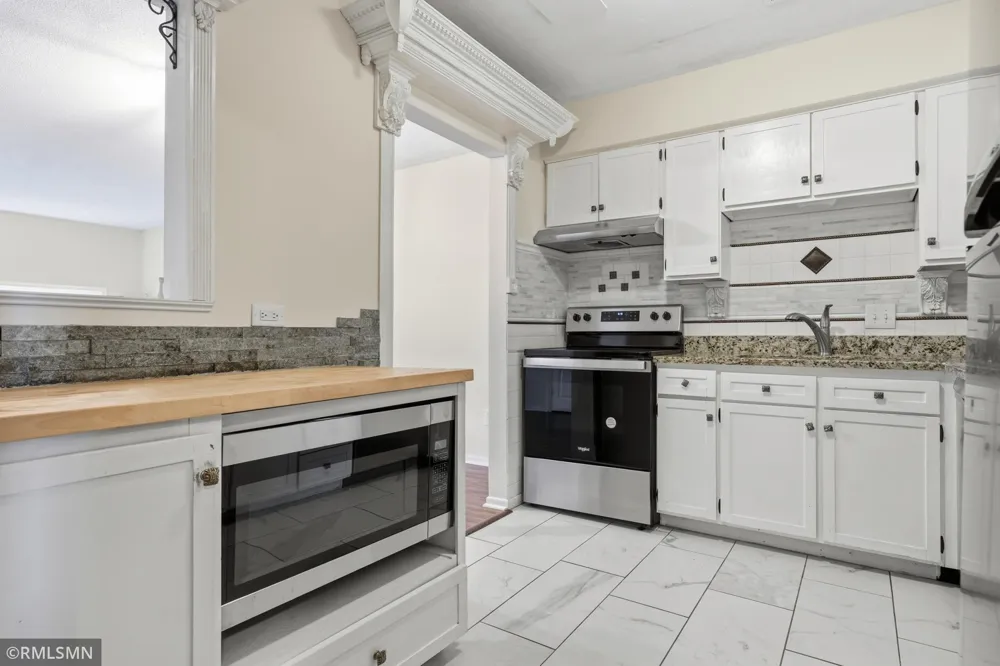 7211 W Franklin Avenue Saint Louis Park, MN 55426