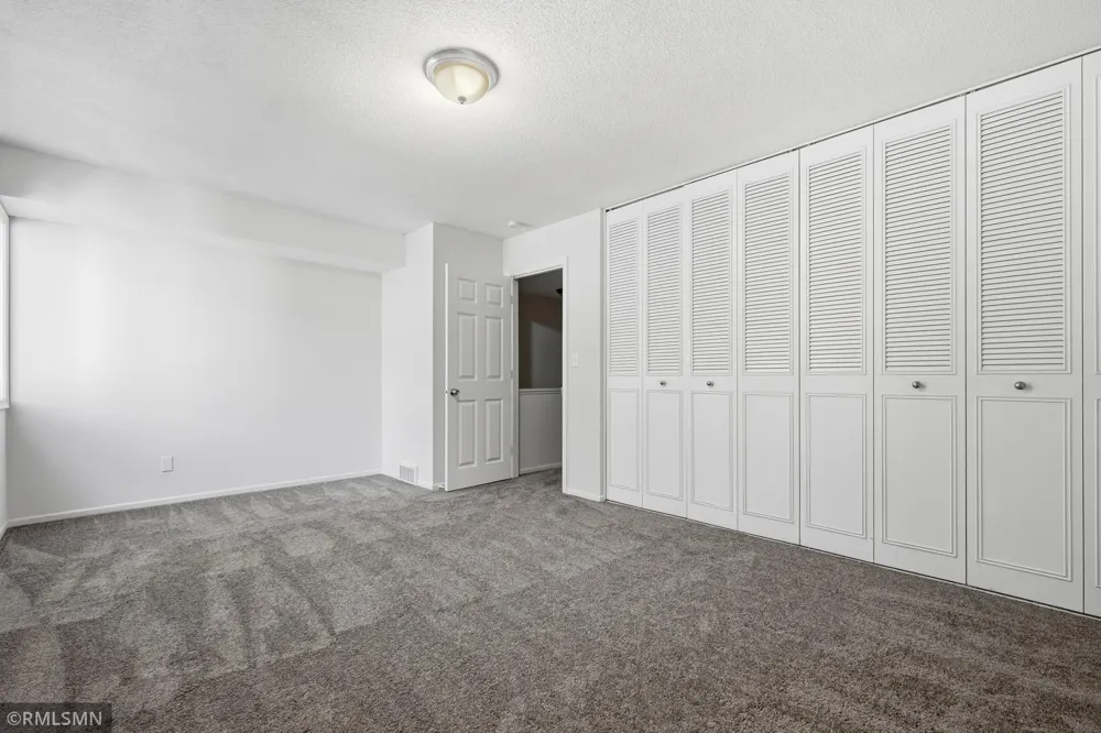 7211 W Franklin Avenue Saint Louis Park, MN 55426