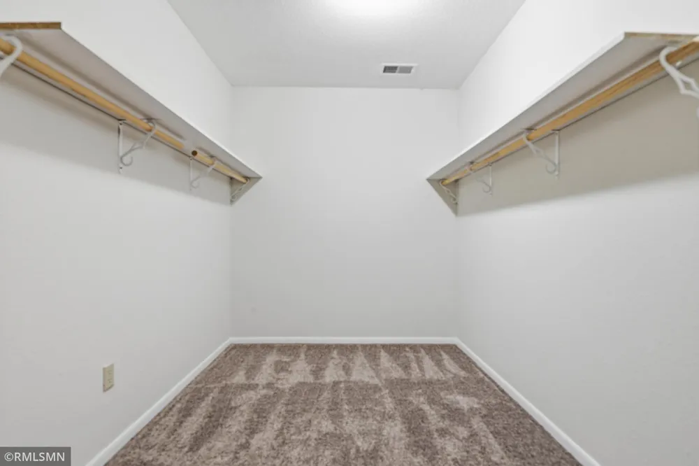 7211 W Franklin Avenue Saint Louis Park, MN 55426