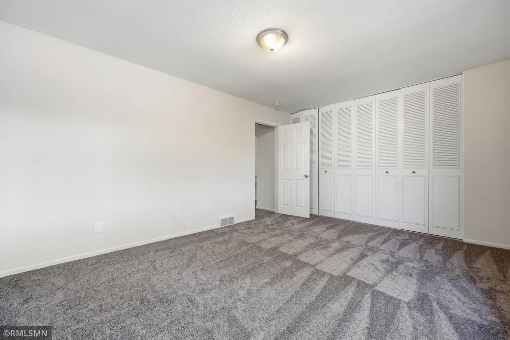 7211 W Franklin Avenue Saint Louis Park, MN 55426