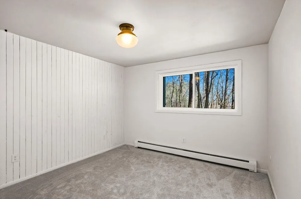 2207 Heather Avenue Duluth, MN 55803