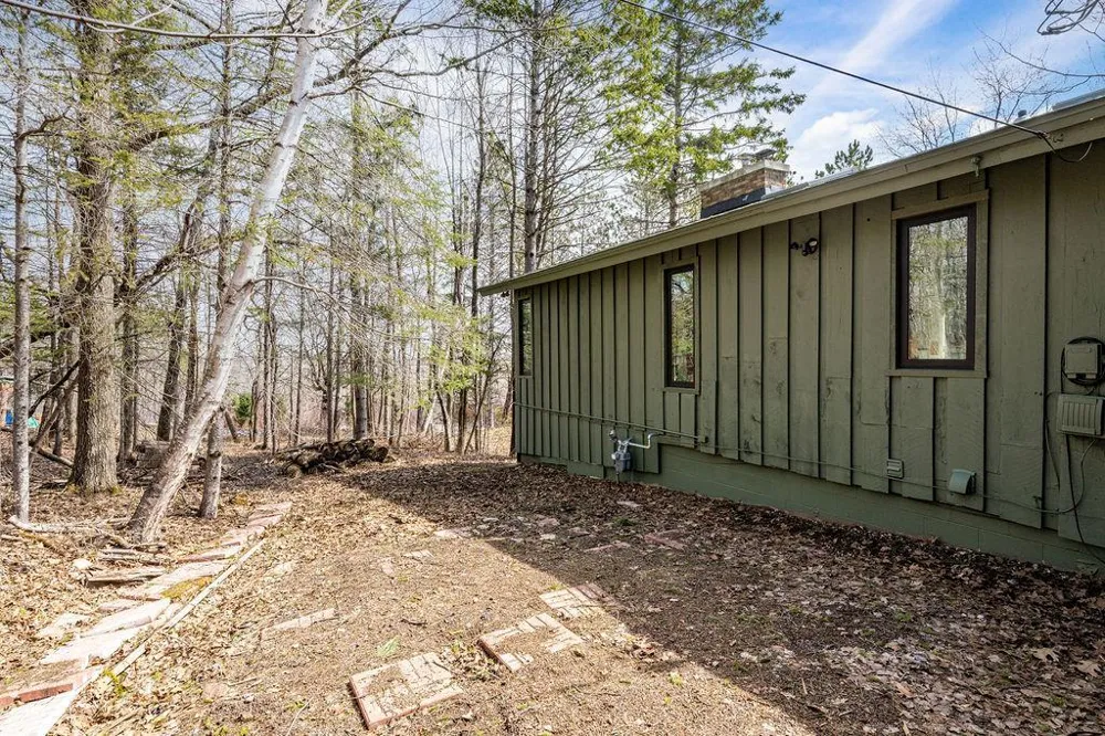 2207 Heather Avenue Duluth, MN 55803