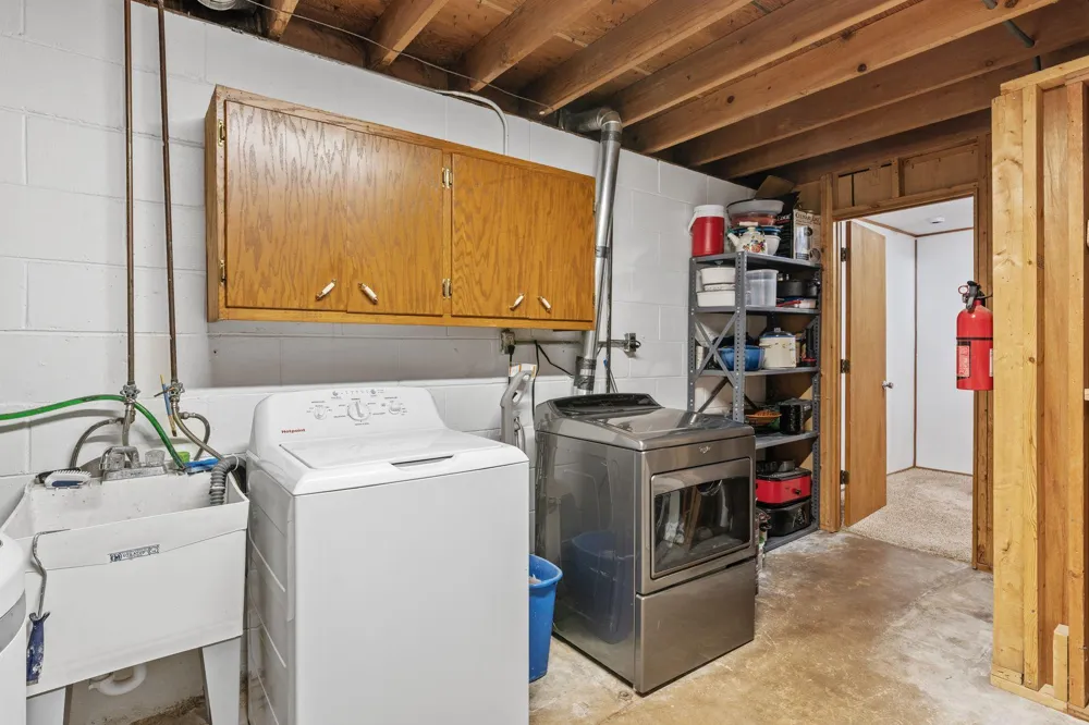 6841 Carmen Avenue Inver Grove Heights, MN 55076