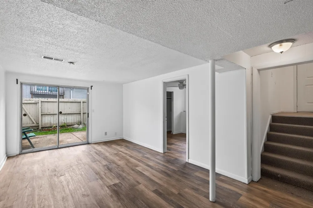 3750 Conroy Trail E Inver Grove Heights, MN 55076