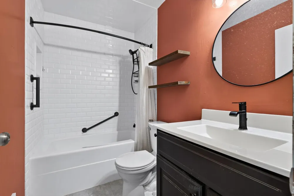 3750 Conroy Trail E Inver Grove Heights, MN 55076