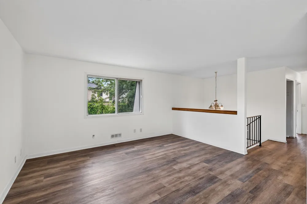 3750 Conroy Trail E Inver Grove Heights, MN 55076