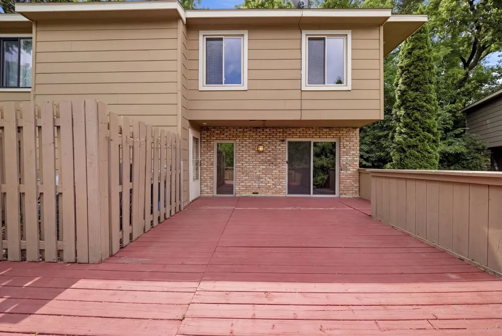 2103 Marquis Road Golden Valley, MN 55427