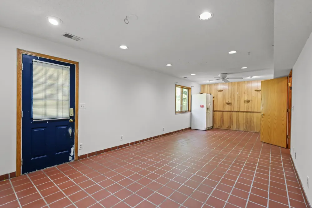 5200 W 135th Street Savage, MN 55378