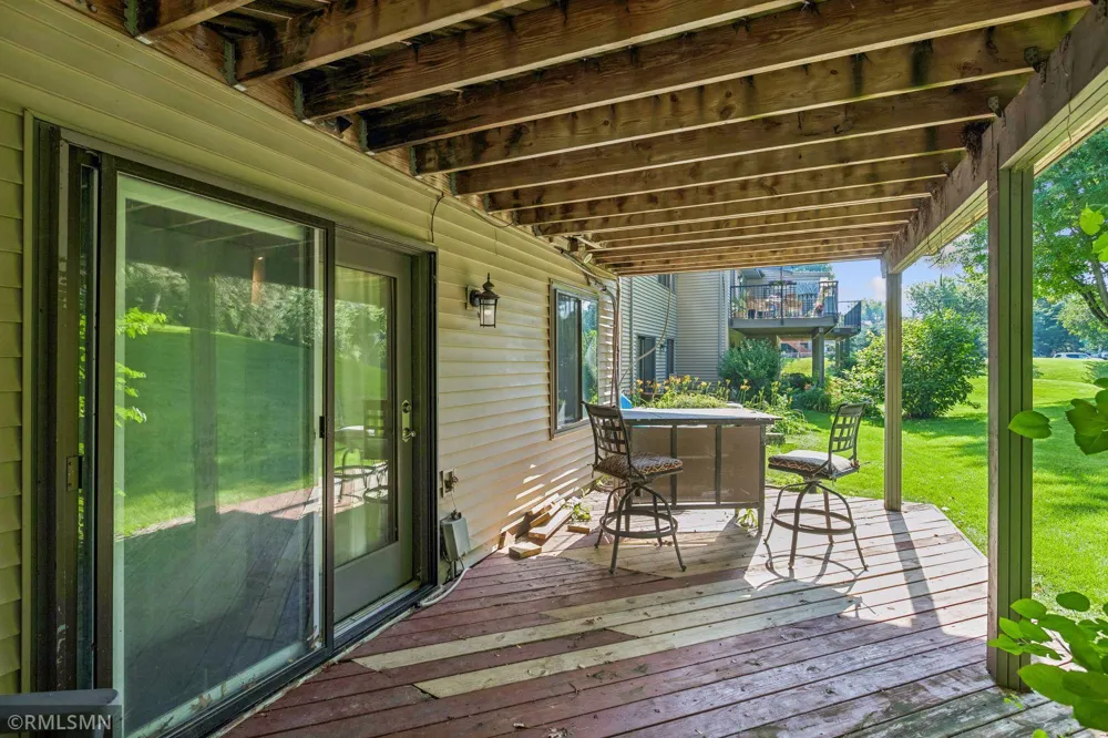 4384 Arden View Court Arden Hills, MN 55112