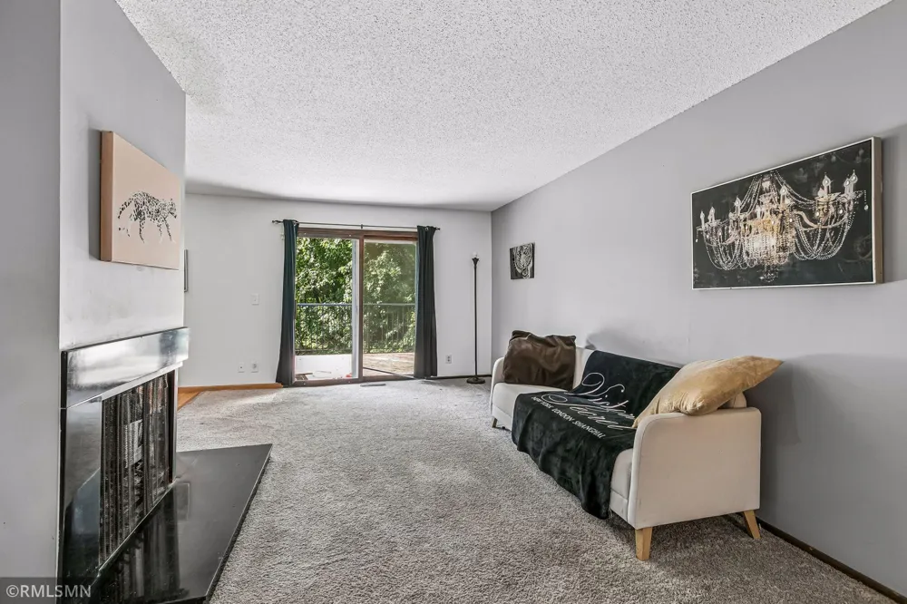 4384 Arden View Court Arden Hills, MN 55112