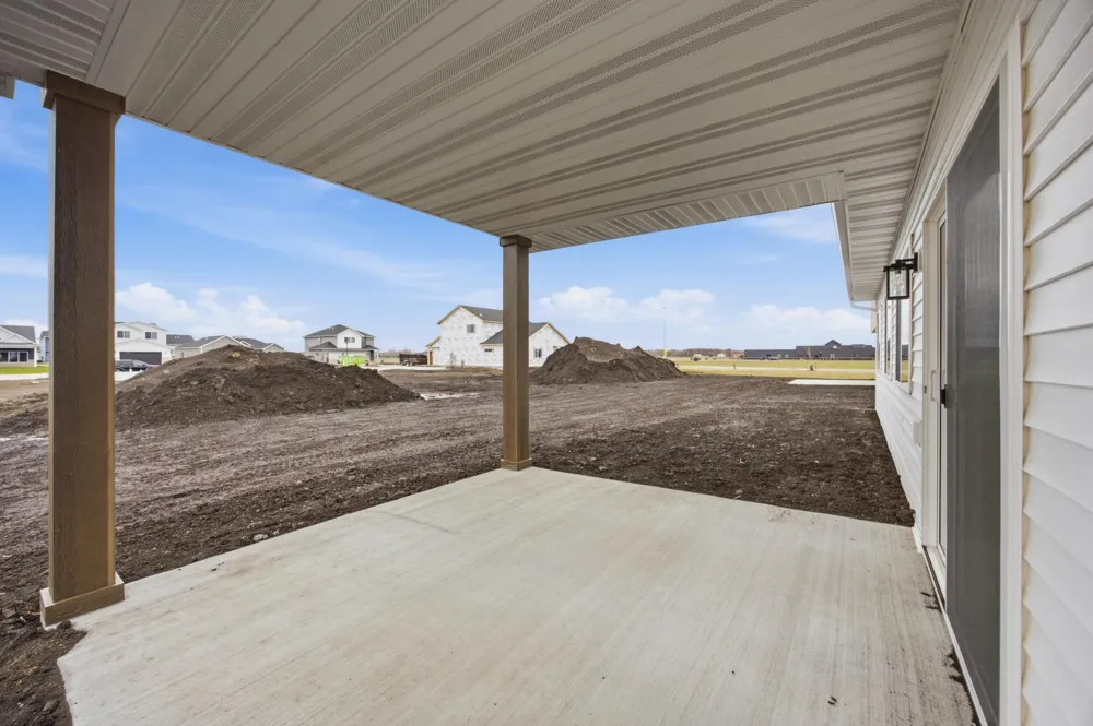2006 South Ridge Road Detroit Lakes, MN 56501