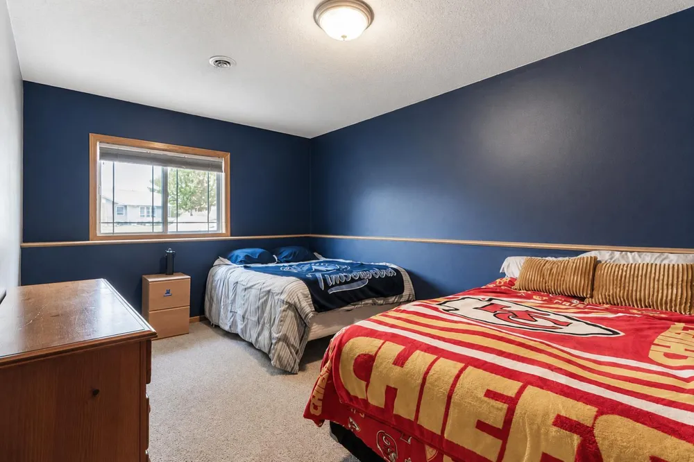 109 Cougar Drive Mankato, MN 56001