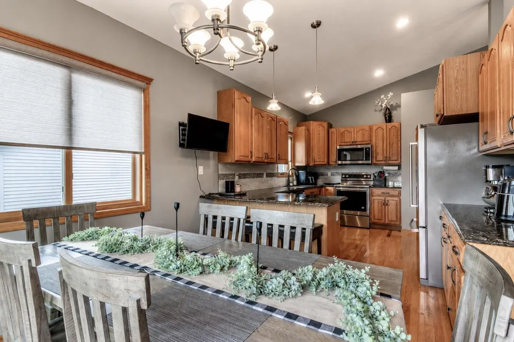 109 Cougar Drive Mankato, MN 56001