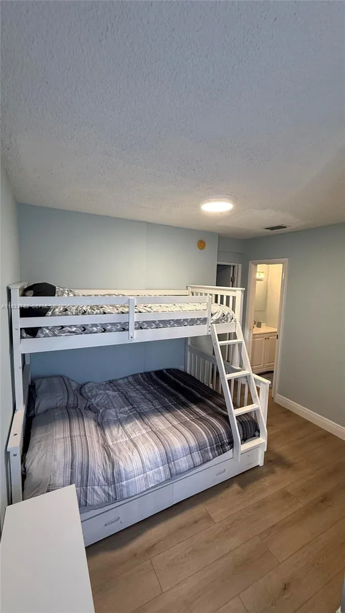 3716 NE 168th St #303 North Miami Beach, FL 33160