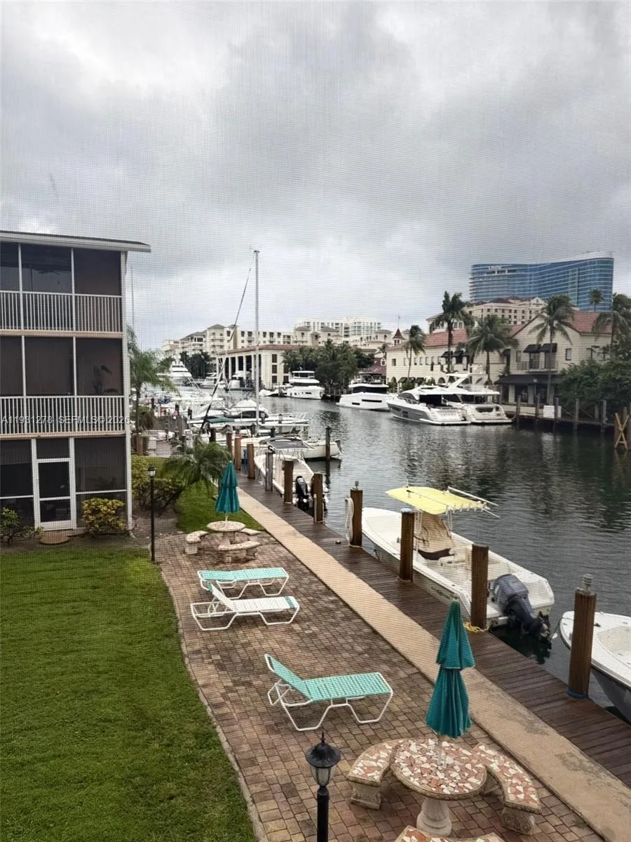1510 SE 15th St #210 Fort Lauderdale, FL 33316