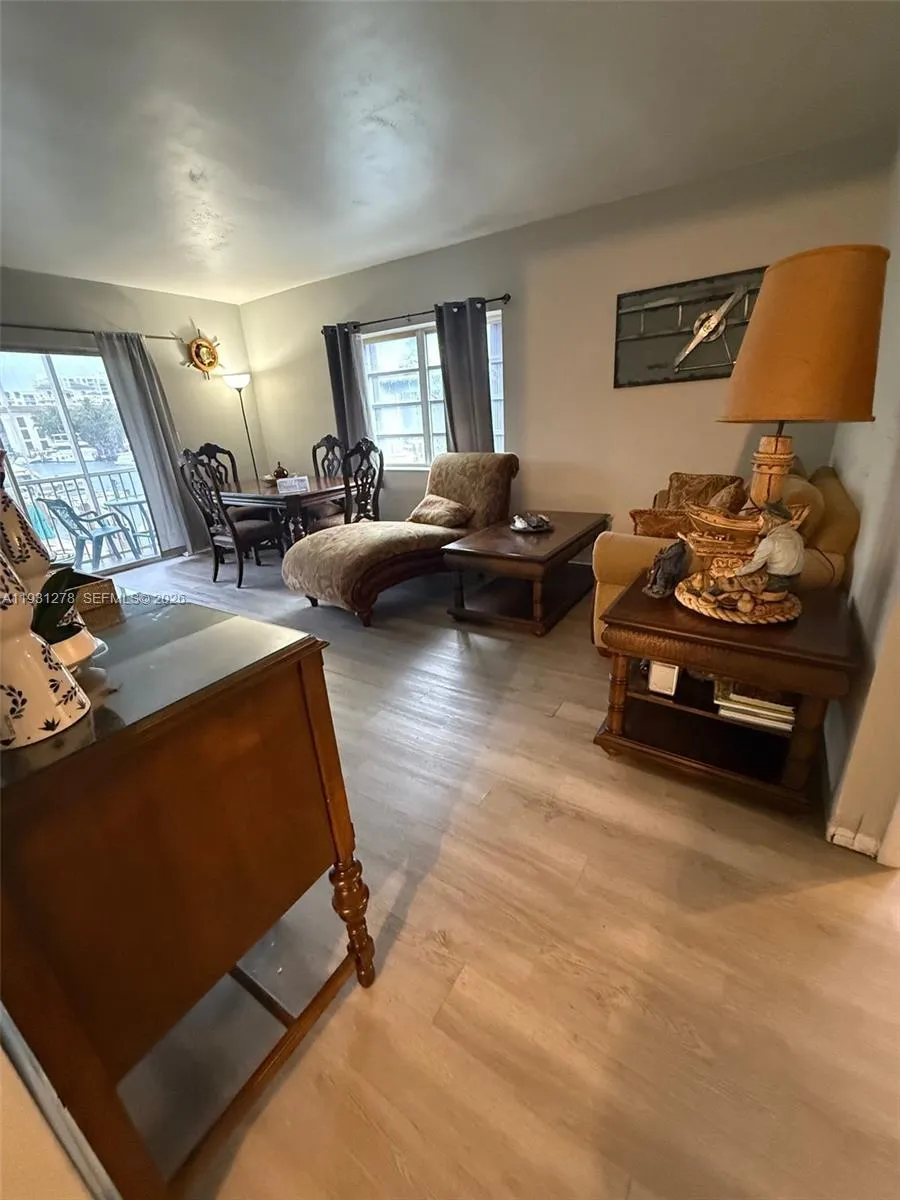 1510 SE 15th St #210 Fort Lauderdale, FL 33316