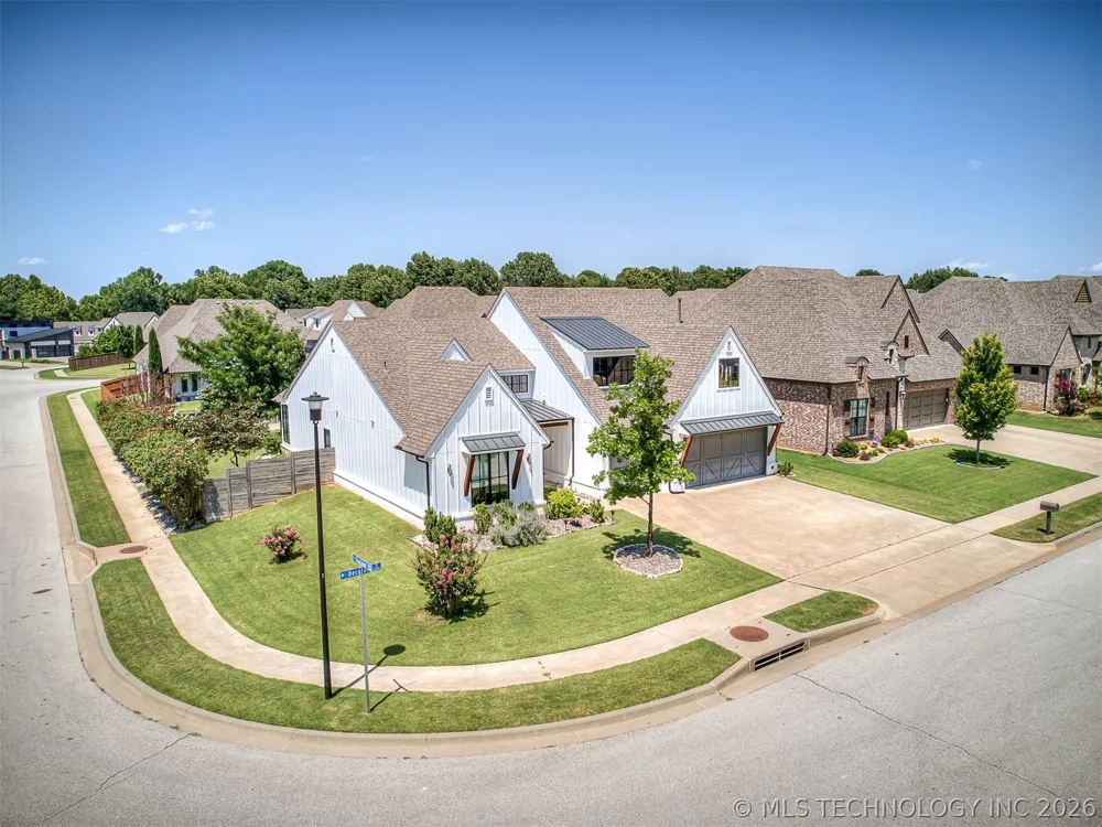 2244 W Decatur Street Broken Arrow, OK 74011