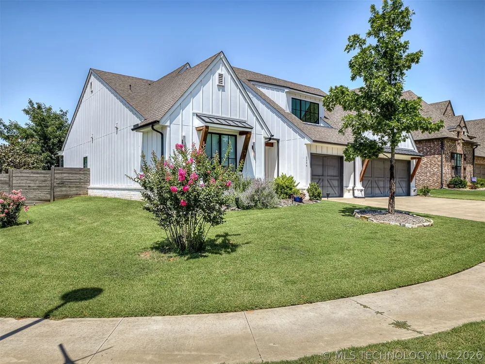 2244 W Decatur Street Broken Arrow, OK 74011