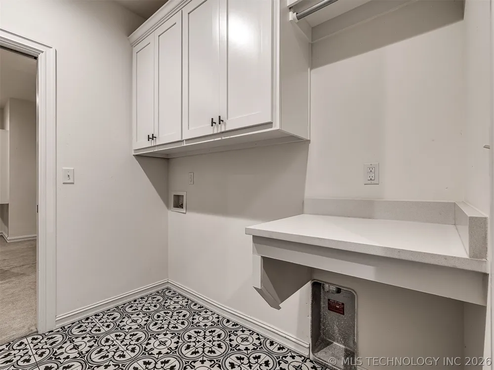 2244 W Decatur Street Broken Arrow, OK 74011