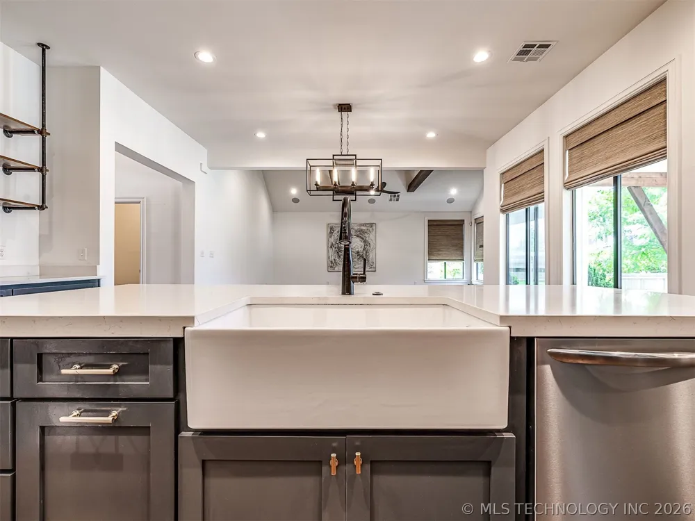 2244 W Decatur Street Broken Arrow, OK 74011