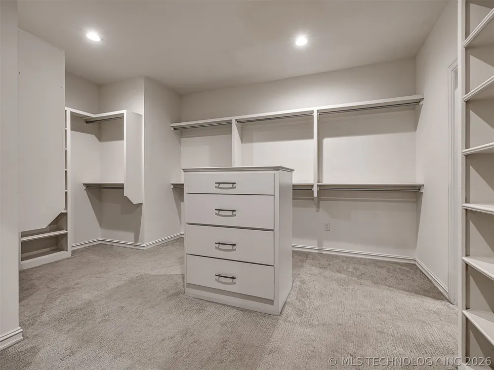 2244 W Decatur Street Broken Arrow, OK 74011